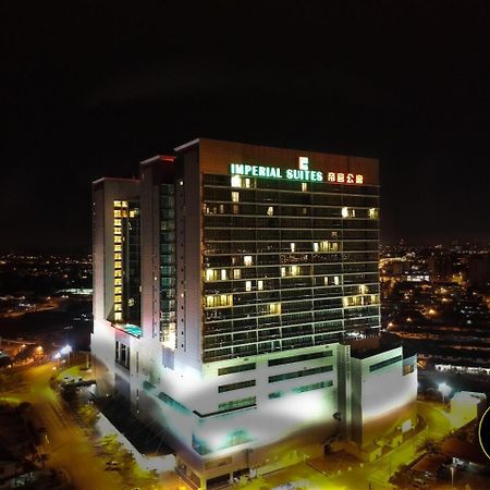 Luco Apartments @ Imperial Suites Kuching Kültér fotó