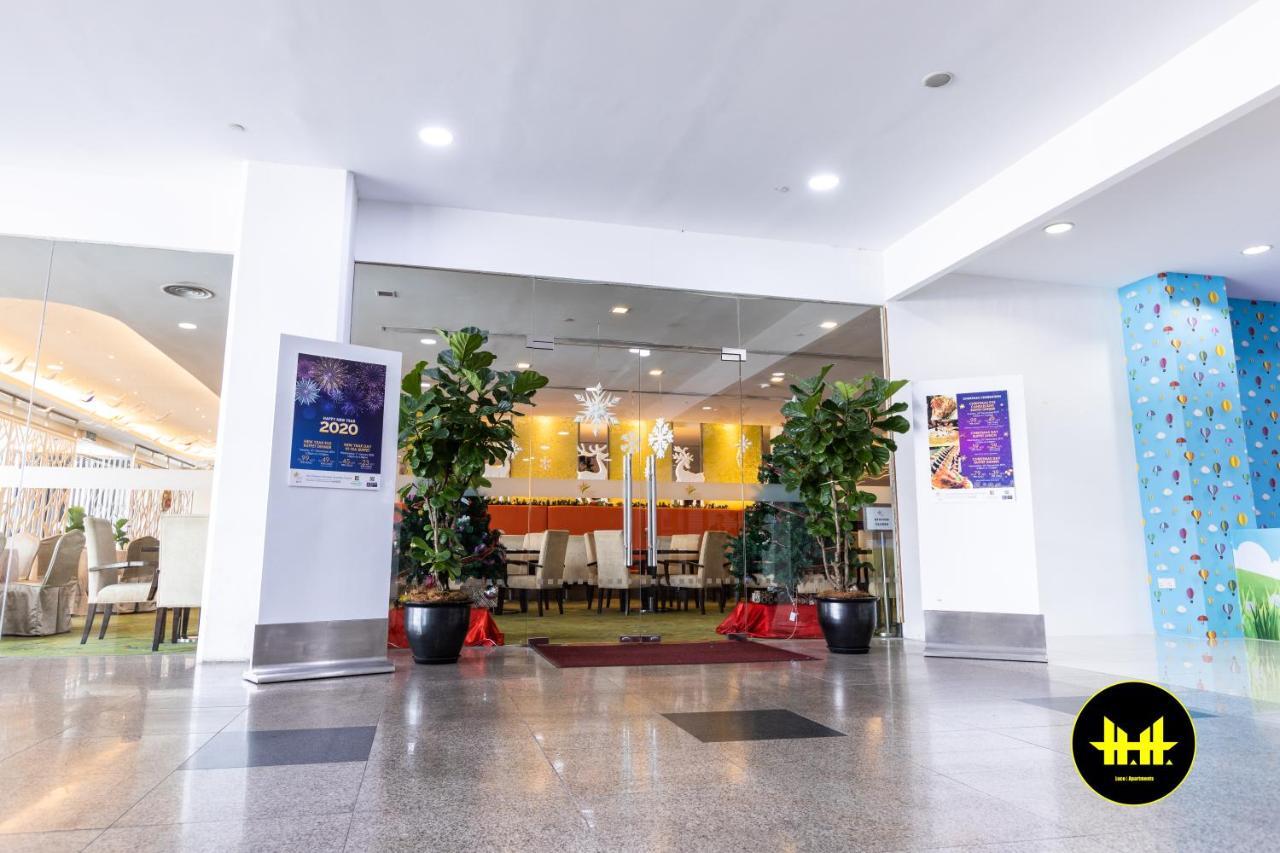 Luco Apartments @ Imperial Suites Kuching Kültér fotó